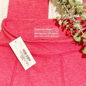 NWT Outdoor Voices 3/4 Warmup legging FLAMINGO 🦩